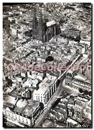 Moderne Karte Clermont Ferrand P de D vue aerienne sur la cathedrale