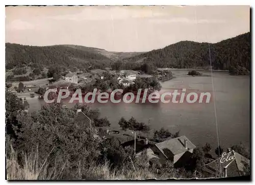 Cartes postales moderne L'Auvergne Pittoresque et Touristique le lac Chambon vue Pittoresque du lac et de ses alentours