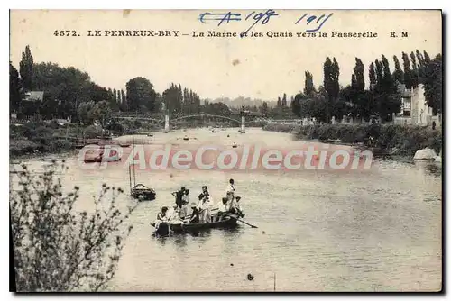 Cartes postales Le Perreux Bry La Marne et les Quais vers la Passerelle