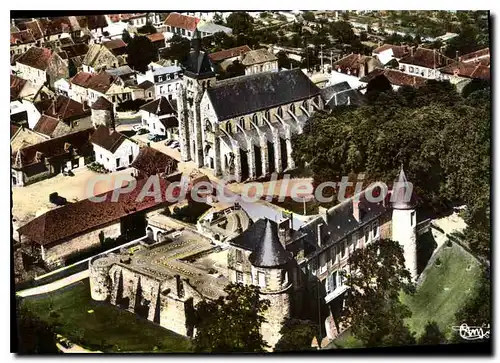 Cartes postales moderne Nangis Chateau de la Motte Nangis et l'Eglise (XIII s)