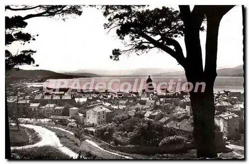 Cartes postales Saint Tropez la ville et le golfe