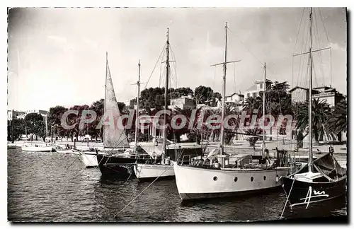 Cartes postales Bandol Yachts dans le port