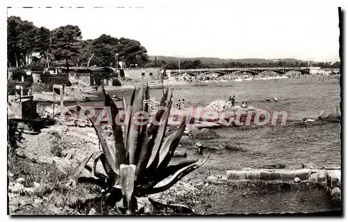 Cartes postales St Aygulf vue sur le Pont et la Grande Plage