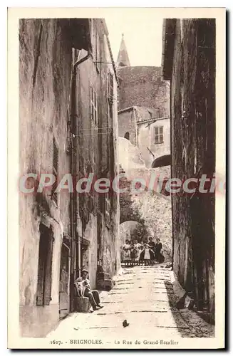 Cartes postales Brignoles la rue du grand escalier