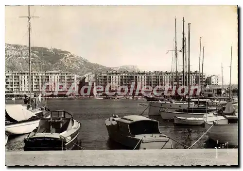 Cartes postales moderne Toulon Var Un coin du Port