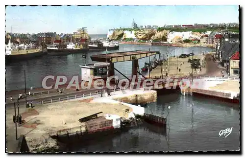 Cartes postales Dieppe Seine Mme le port et le nouveau pont