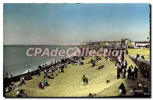 Cartes postales Dieppe S I vue generale de la plage et de la Digue