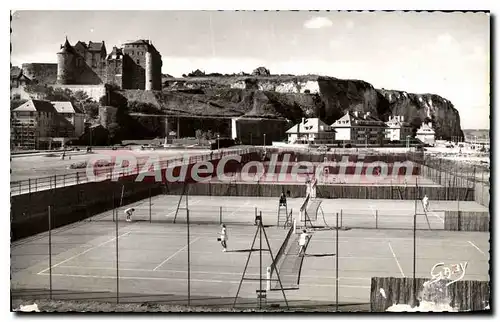 Ansichtskarte AK Dieppe Seine Mme Les tennis au fond le chateau