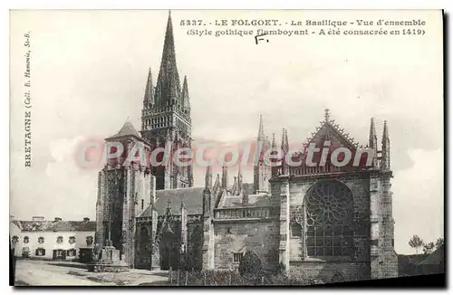 Cartes postales Le Folgoet La Basilique Vue d'Ensemble