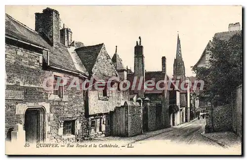 Cartes postales Quimper rue Royale et la cathedrale