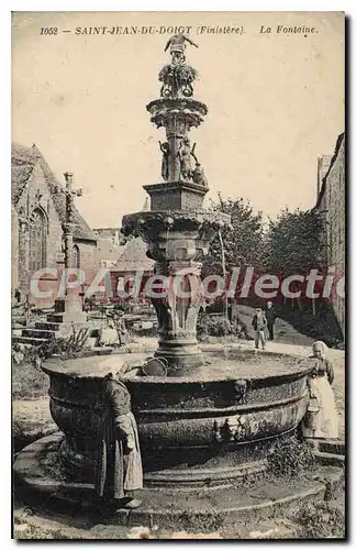 Ansichtskarte AK Saint Jean du Doigt Finistere la fontaine