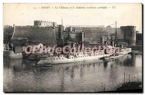 Ansichtskarte AK Brest le chateau et le Guichen croiseur Prot�g�