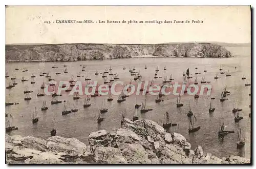 Cartes postales Camaret sur Mer les bateaux de peche au Mouillage dans l'anse de Penhir