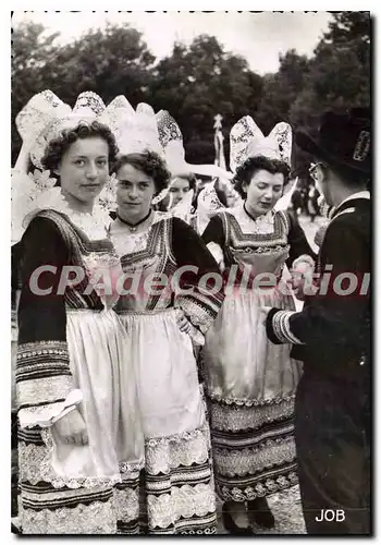 Cartes postales moderne Bretagne costumes de Pont Aven