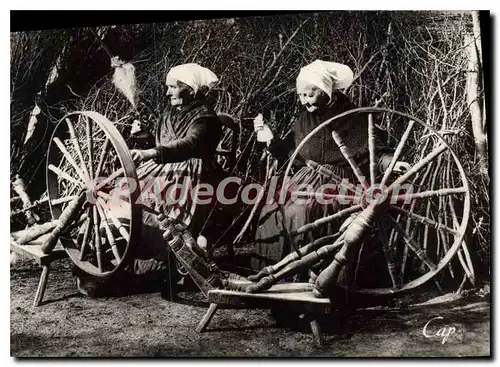 Ansichtskarte AK Scenes et types Bretons les Fileuses