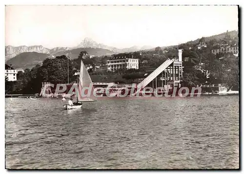 Cartes postales moderne Evian les Bains Hte Savoie La Plage et la Dent d'Oche