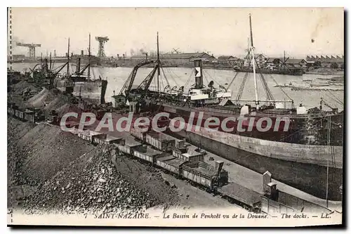 Cartes postales St Nazaire Le Bassin de Penhoet vu de la Douane