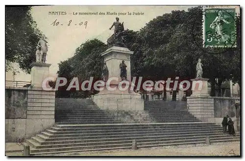 Cartes postales Nantes Le Monument des Morts pour la Patrie