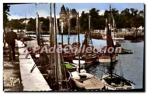 Cartes postales Pornic Le Port devant de Chateau Quai de Gourmalon