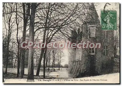 Ansichtskarte AK Nangis S et m L'Hotel de Ville Les Fosses de l'Ancien Chateau