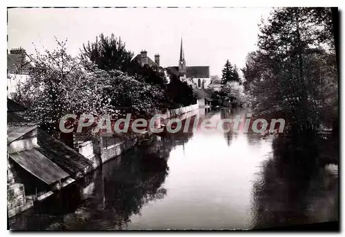 Cartes postales Souppes sur Loing S et M Le Loing vu du Pont