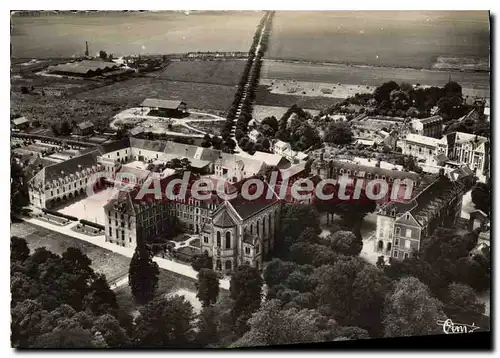 Cartes postales moderne Juilly (S et M) Vue Aerienne du College