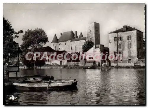 Cartes postales moderne Nemours Le Chateau