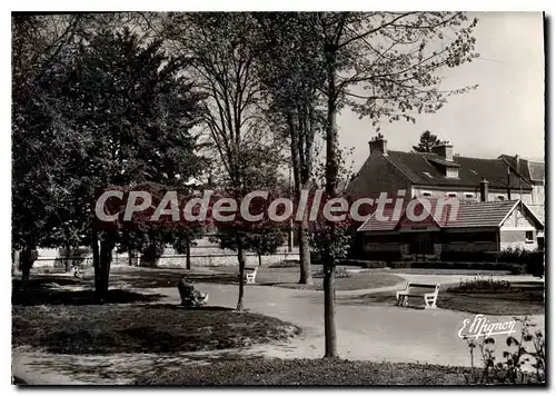 Cartes postales moderne La Ferte Gaucher (S et M) Le Jardin de la Mairie