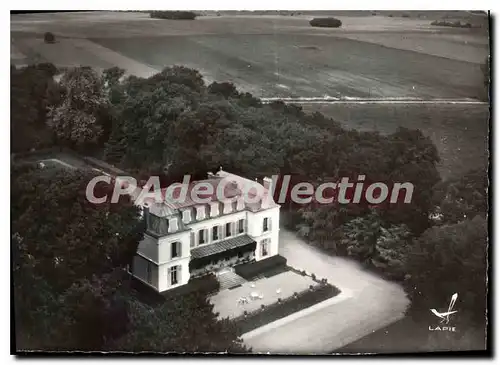 Cartes postales moderne Perthes en Gatnas (Seine et Marne) Chateau de Memorant