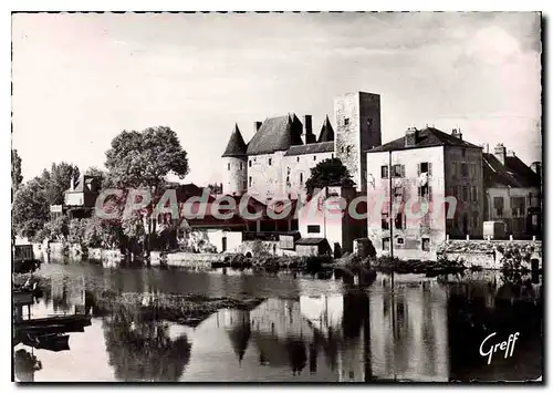 Cartes postales moderne Nemours (Seine et Marne) Le Vieux Chateau et les bords du Loing