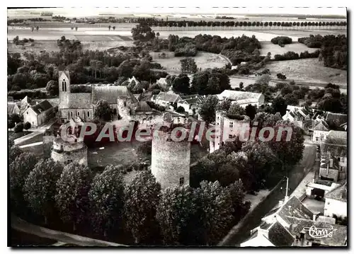 Cartes postales moderne Blandy les Tours (S et M) Vue generale aerienne du Chateau feodal (XIIIe et XVIe s)