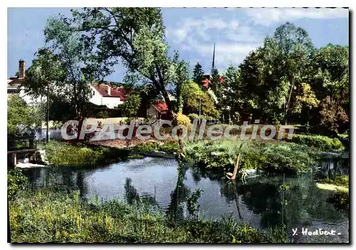 Cartes postales moderne Souppes sur Loing (S et M) Vue sur le Loing et la Ville depuis le Pont