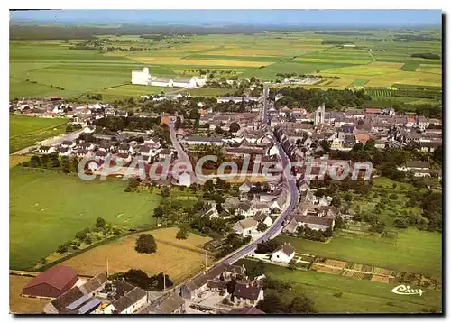 Cartes postales moderne Egreville (S et M) Vue generale aerienne