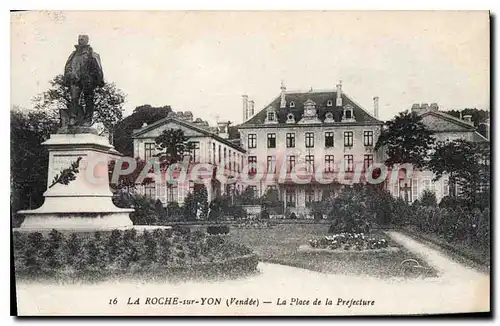 Ansichtskarte AK La Roche sur Yon (Vendee) La Place de la Prefecture