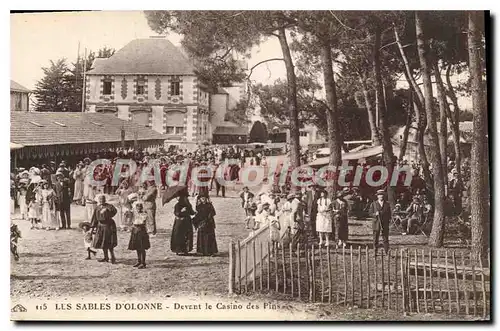 Cartes postales Les Sables d'Olonne Devant le Casino des Pins