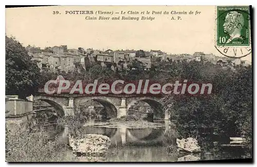 Ansichtskarte AK Poitiers (Vienne) Le Clain et le Pont du Chemin de fer