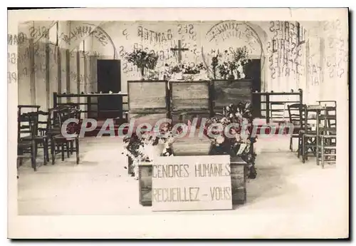 Cartes postales moderne Oradour sur Glane Cerceuils dans la chapelle