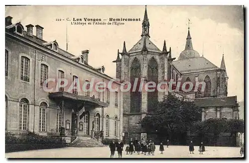 Ansichtskarte AK Les Vosges Remiremont LAbbaye et l'abside de l'Eglise