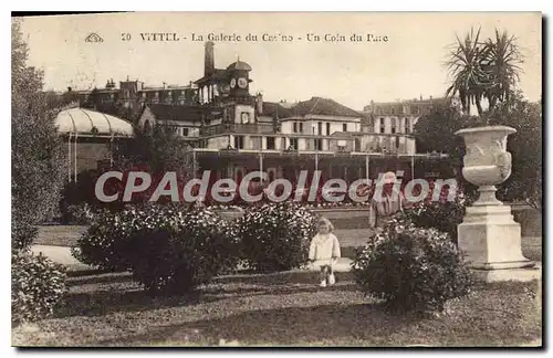 Ansichtskarte AK Vittel La Galerie du Casino Un Coin du Parc