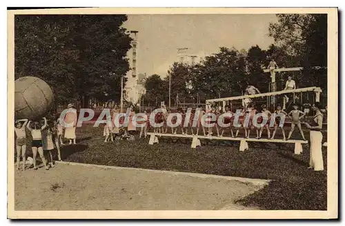 Cartes postales Vittel Le Parc Des Enfants