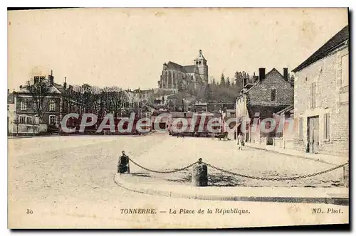Ansichtskarte AK Tonnerre La Place de la Republique