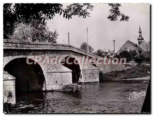 Cartes postales moderne Voutenay sur cure Yonne Le Pont sur la Cure