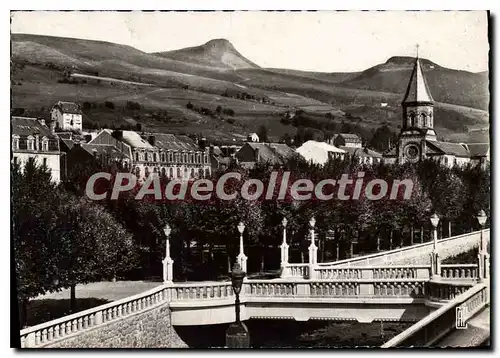 Cartes postales moderne La Bourboule La Dordogne et l'Eglise