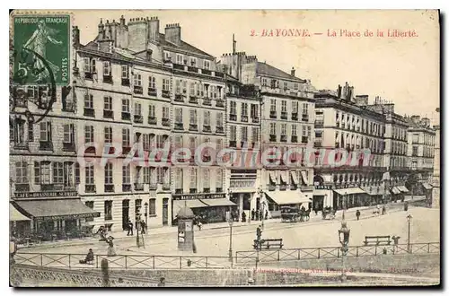 Cartes postales Bayonne La Place de la Liberte