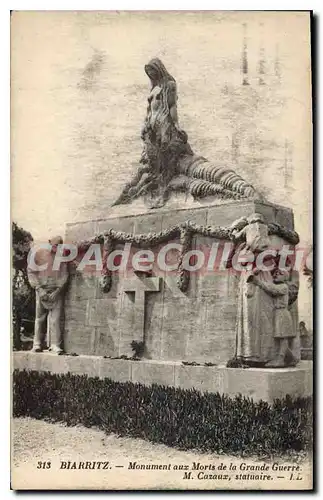 Ansichtskarte AK Biarritz Monument aux Morts de la Grande Guerre M Cazaux Statuaire