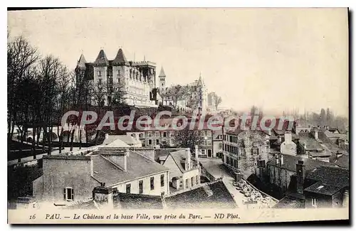 Ansichtskarte AK Pau Le Chateau et la Basse Ville vue prise du Parc