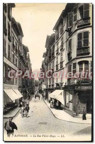 Cartes postales Bayonne La rue Victor Hugo