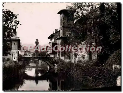 Ansichtskarte AK Pays Basque St Jean Pied de Port Les Bords de la Nive et l'Eglise