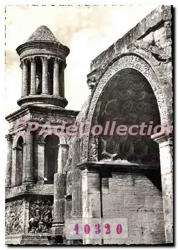 Cartes postales moderne SAINT REMY de PROVENCE les Antiques arc de triomphe Mausol�e des Jules