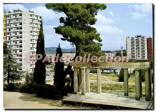 Cartes postales moderne Bagnols Sur Ceze Le Theatre De La Nature Du Mont Cotton